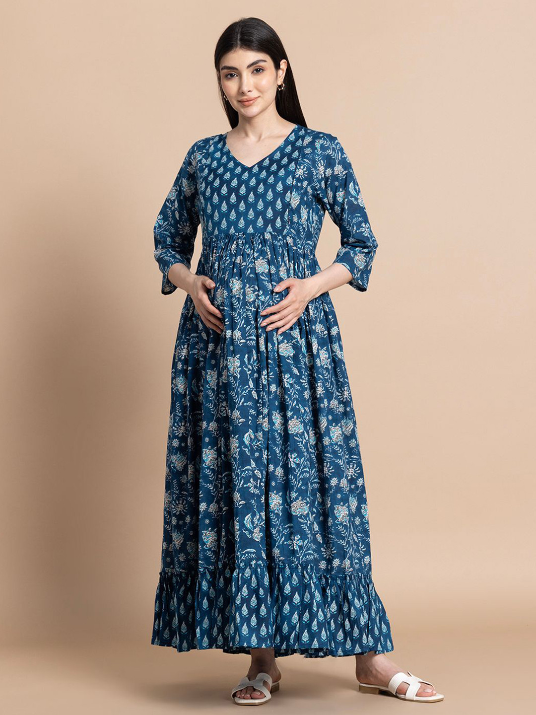 Pahanawa Women Ethnic Motifs Printed Gathered or Pleated Cotton Fit and Flare Maxi Dress
