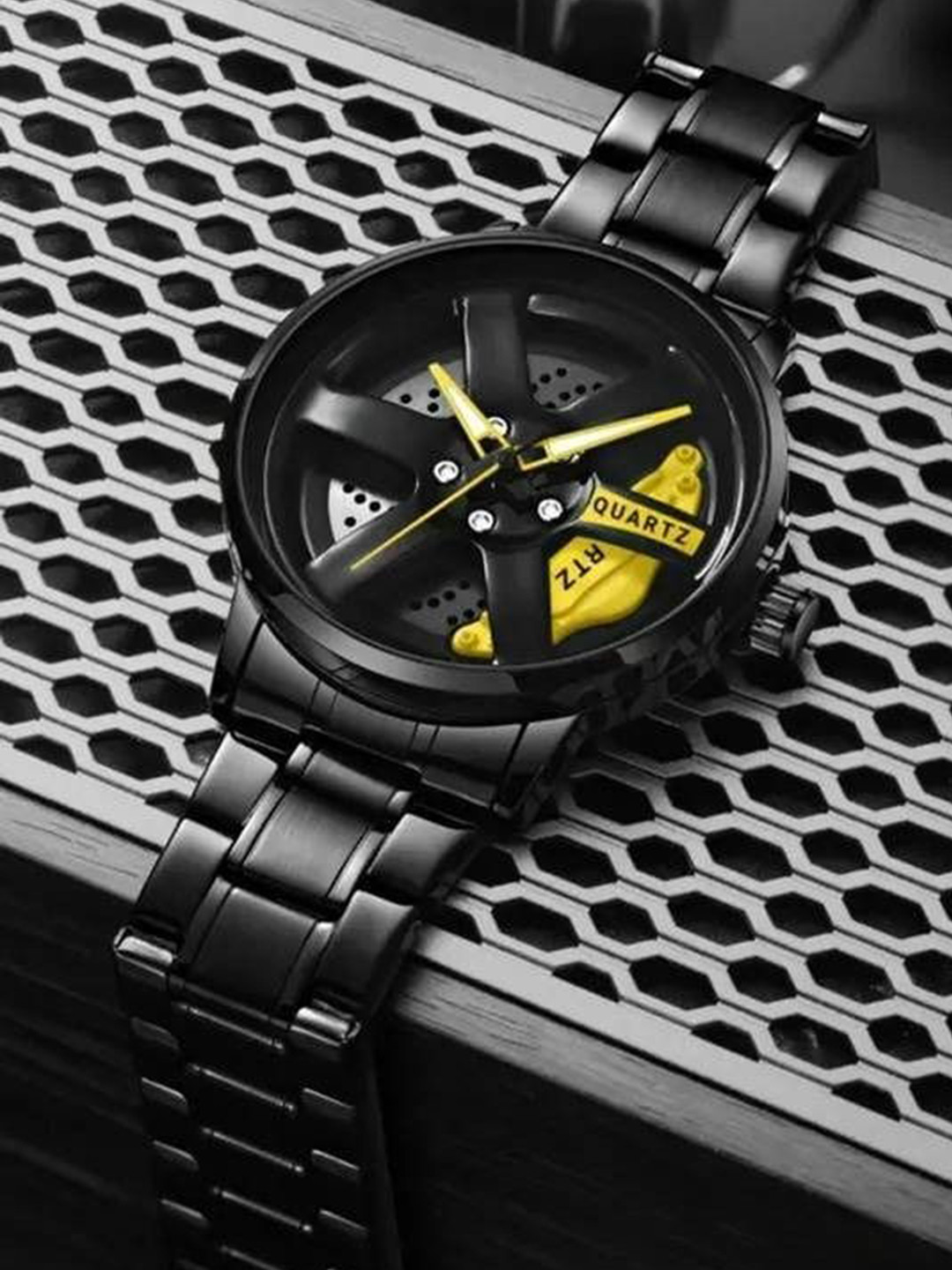 Blutech Patterned Dial & Stainless Steel Bracelet Style Straps Analogue Watch 6WhlYlw_15