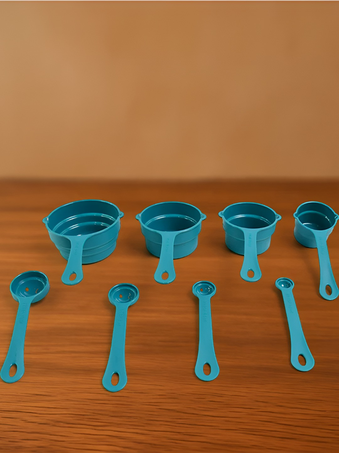 DeoDap Blue Set Of 8 Measuring Spoons and Cups