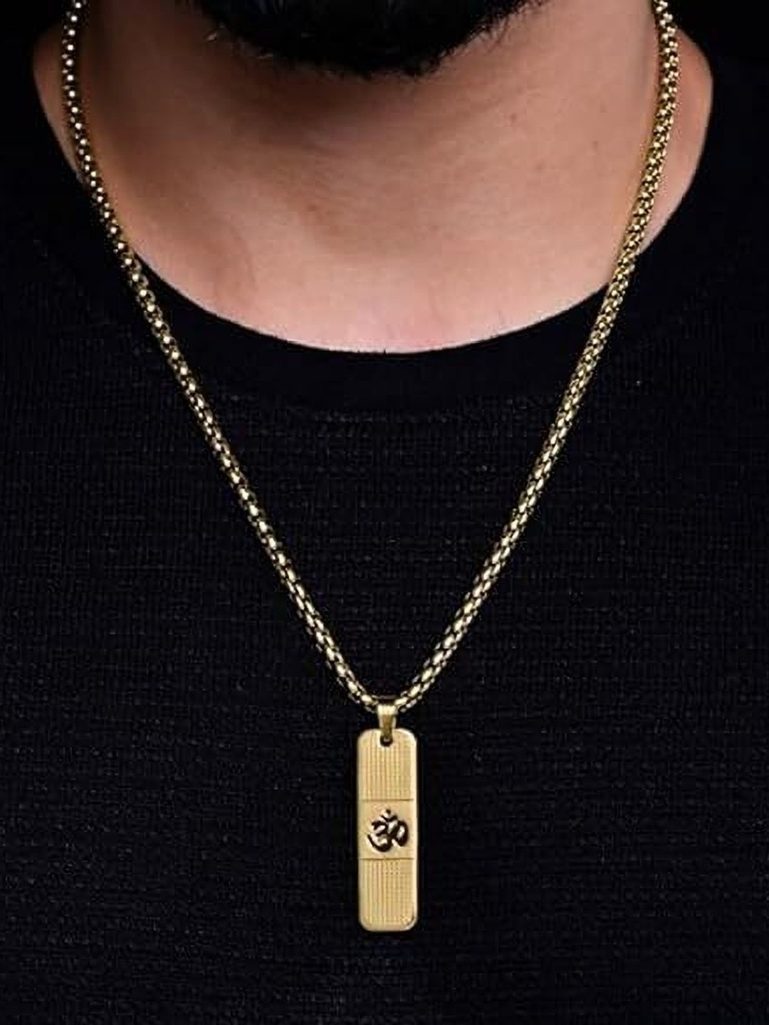MK gallery Men Gold-Plated Geometric OM Pendants with Chains
