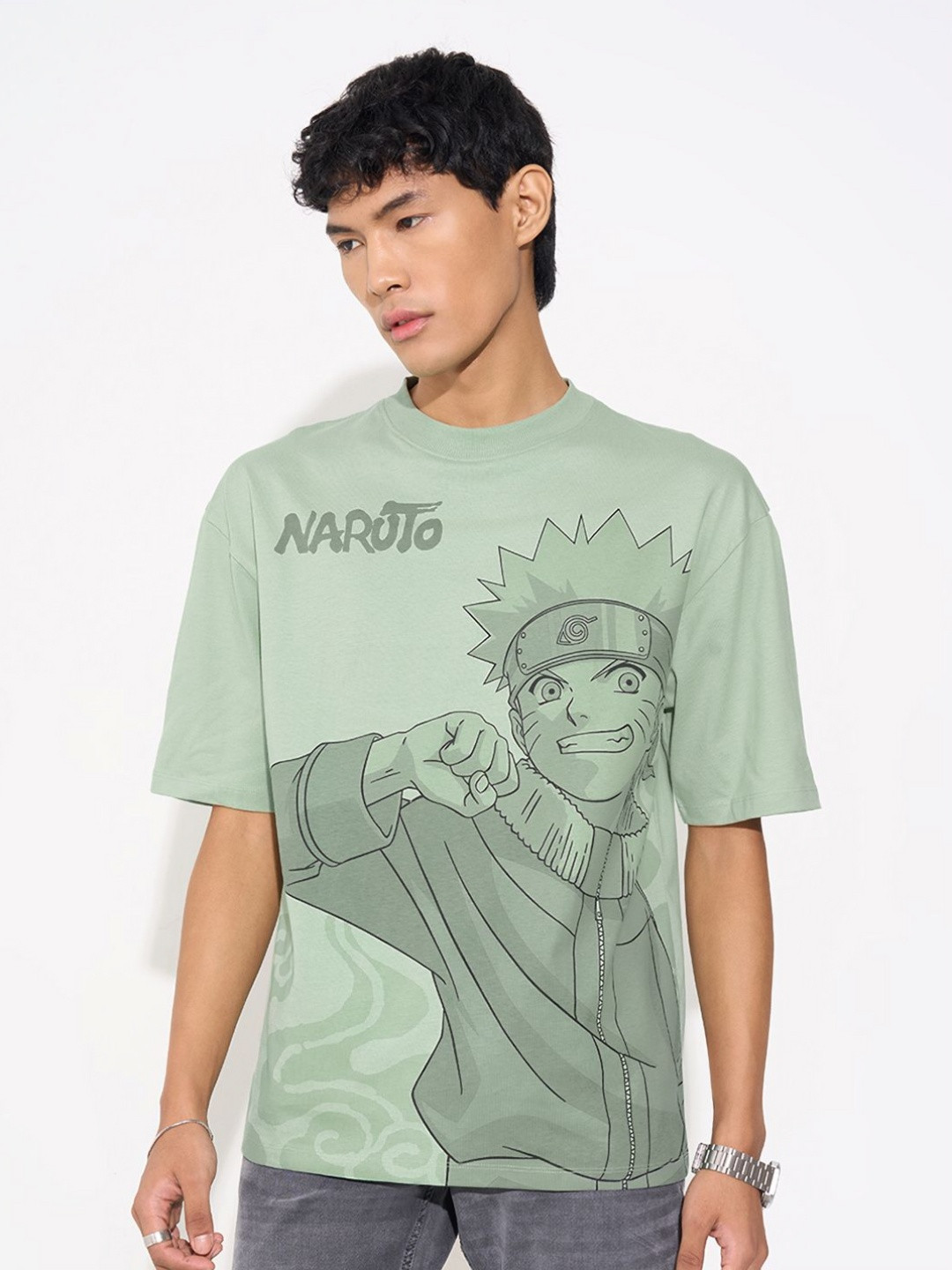 SF JEANS by Pantaloons Men Naruto Character Printed Round Neck Pure Cotton T-shirt