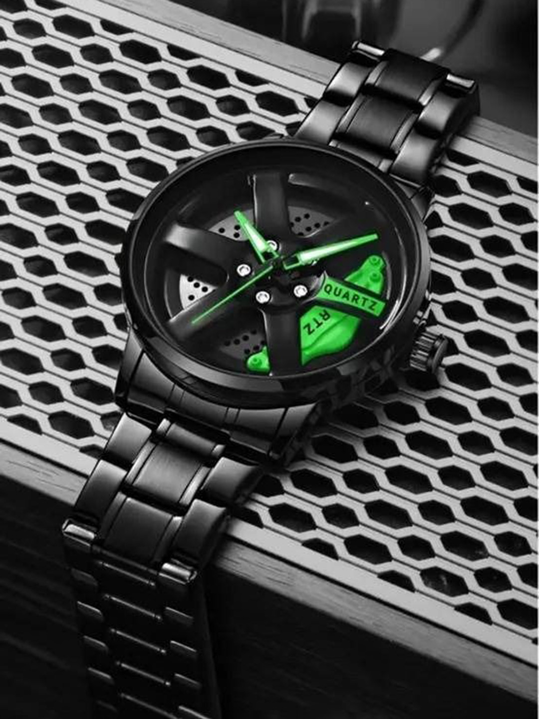 SELLORIA Men Skeleton Stainless Steel Bracelet Style Straps Analogue Watch 6WhlGrinDial1