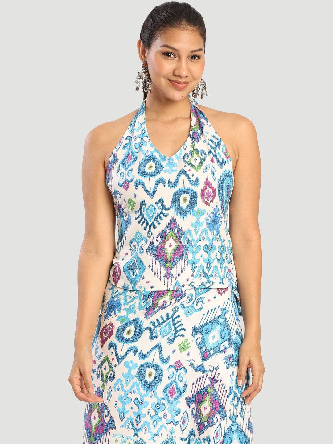 Bene Kleed Women Printed Halter Neck Top