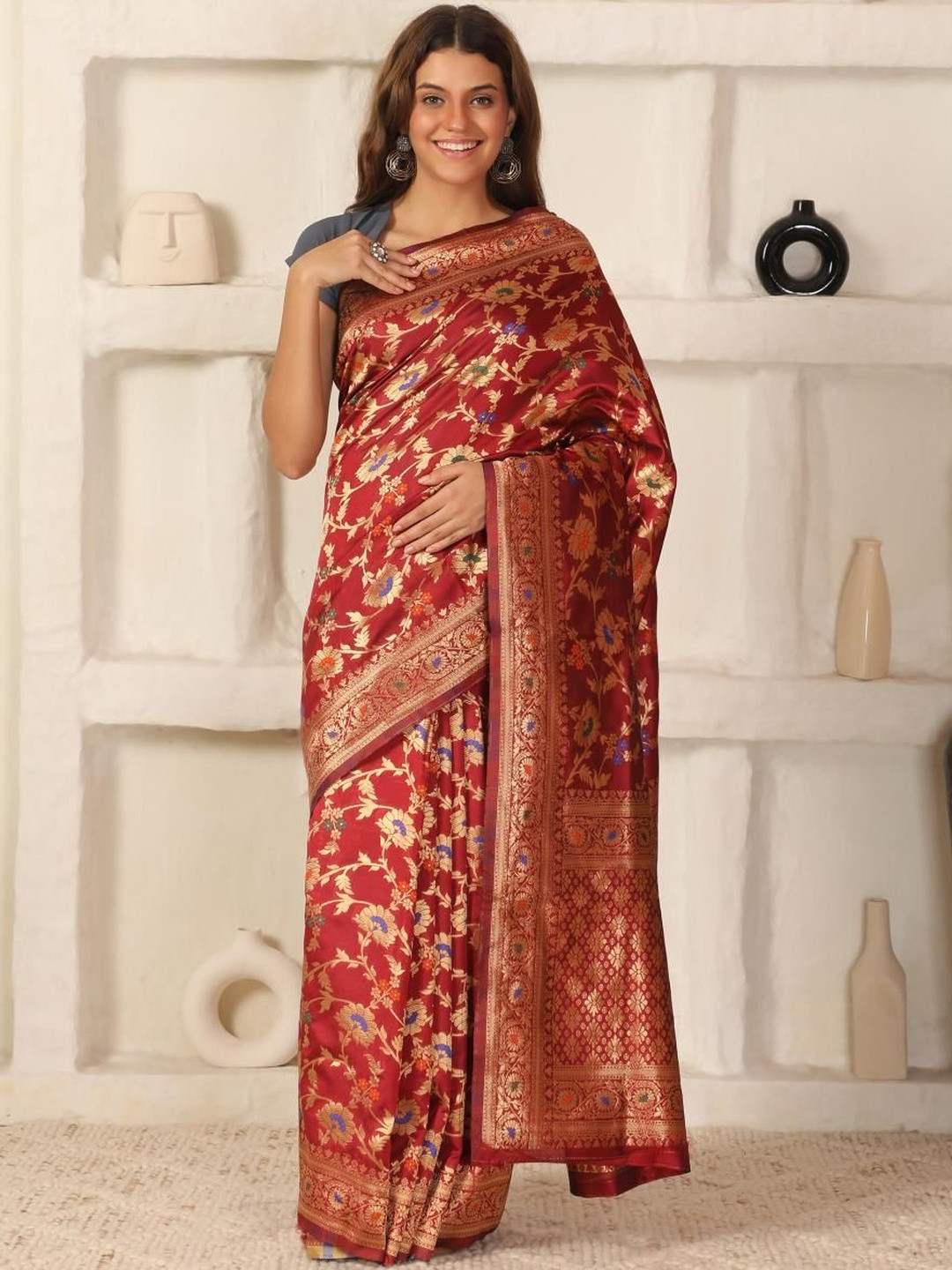 HAIDER ALI AND SONS Women Woven Design Zari Banarasi Saree with a Blouse Piece