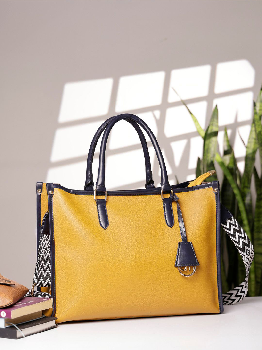 Bagsy Malone Detachable Sling Strap Crossbody Handheld Bag