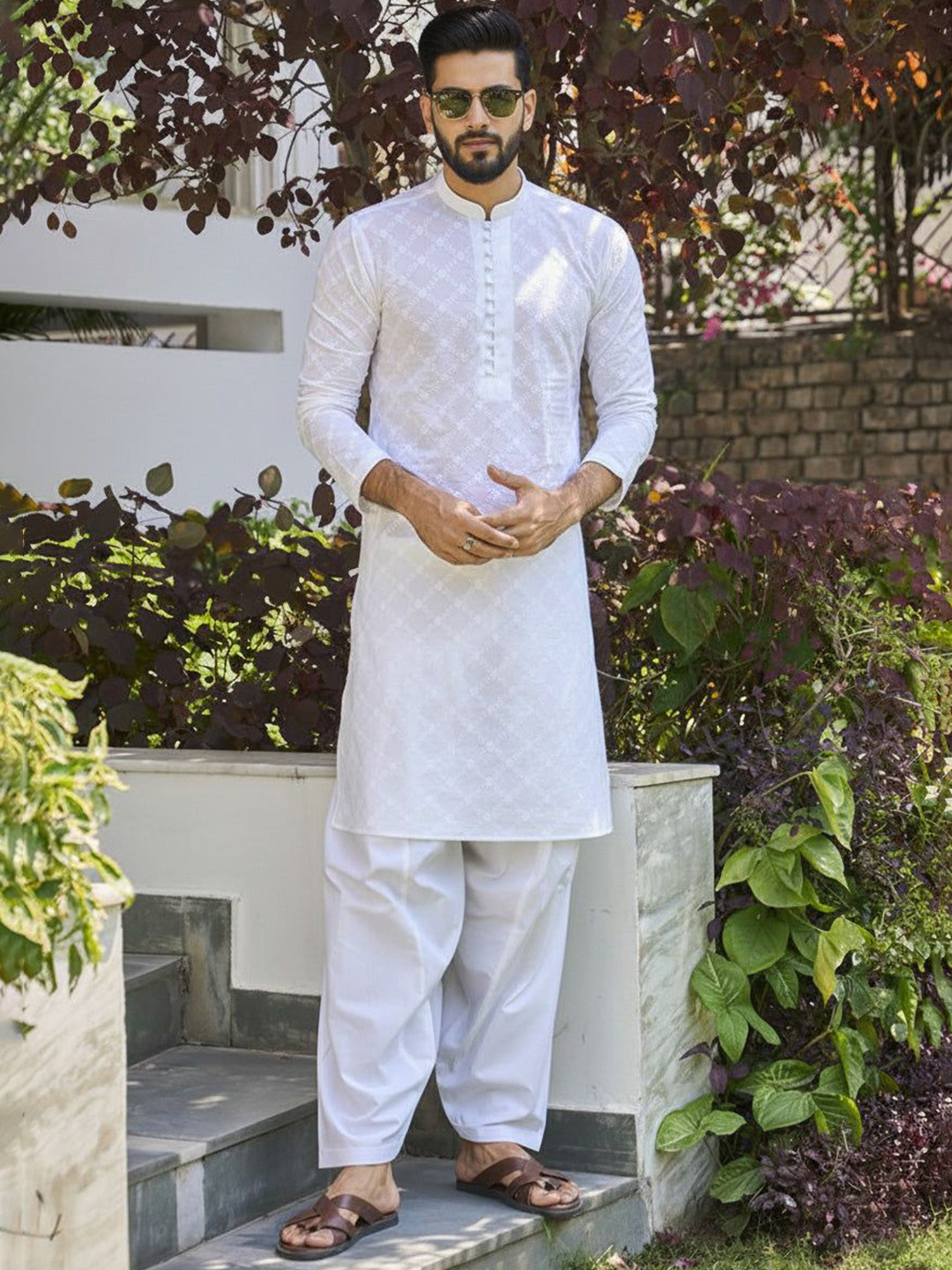 simple way Floral Woven Design Long Sleeves Mandarin Collar Chikankari Kurta