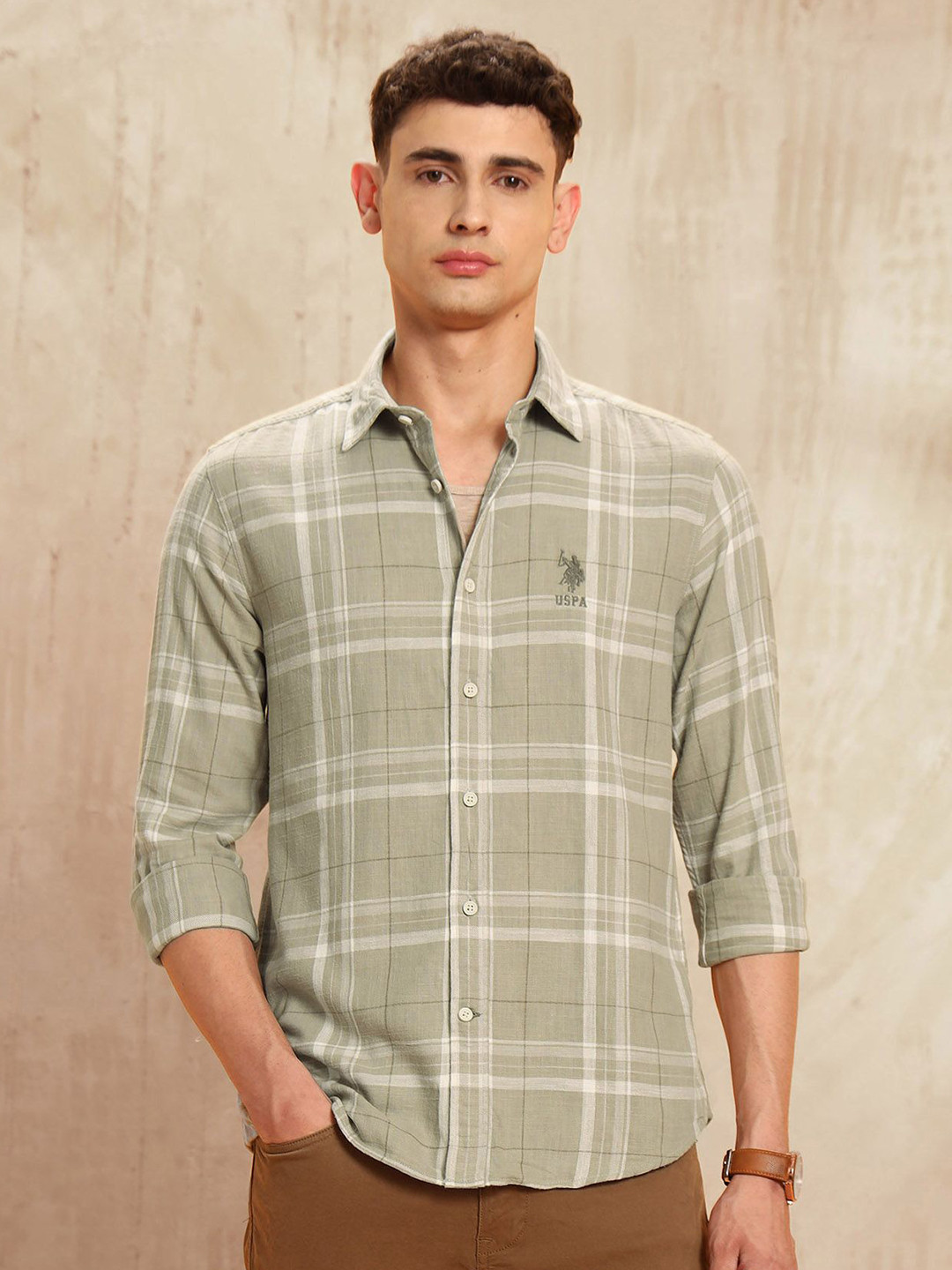 U.S. Polo Assn. Denim Co. Men Legend Of Horseshoe Slim Fit Checked Pure Cotton  Shirt