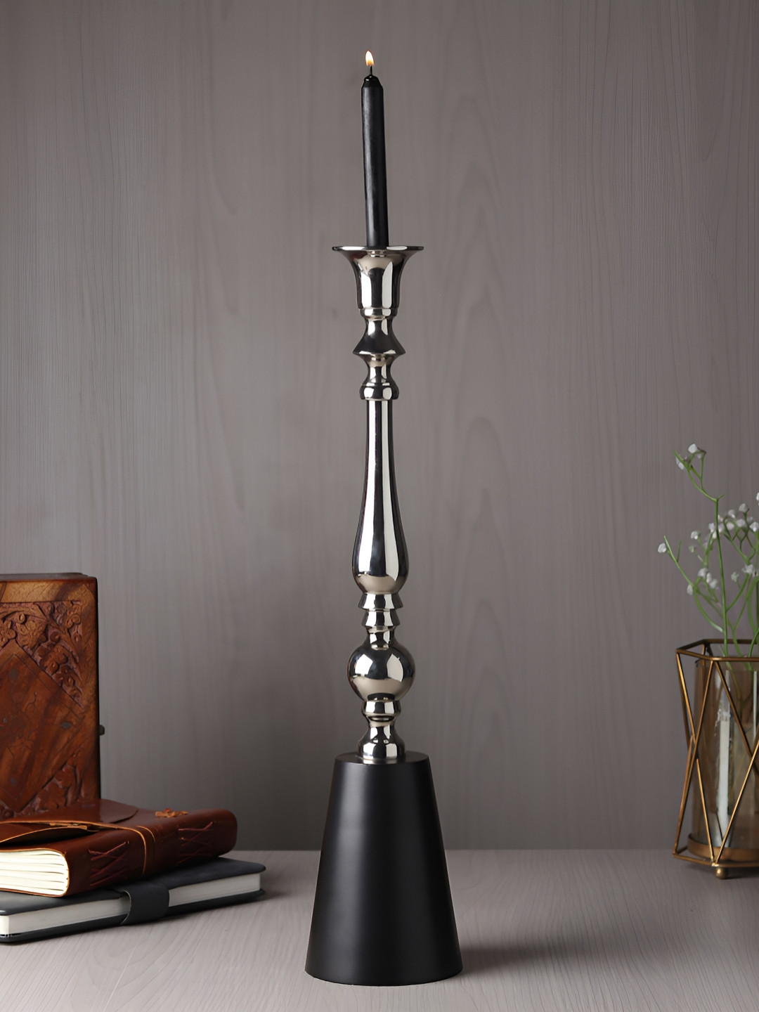Decor de Maison Valora Silver-Toned & Black Candle Holder