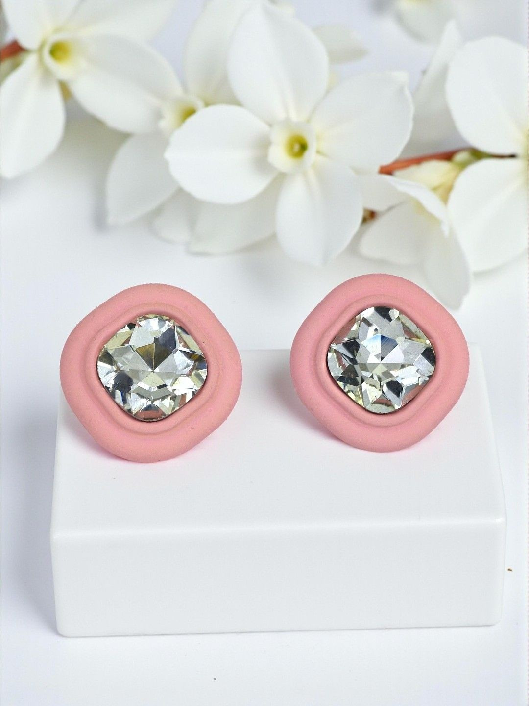 AVANT-GARDE PARIS Artificial Stones Studded Square Shaped Studs