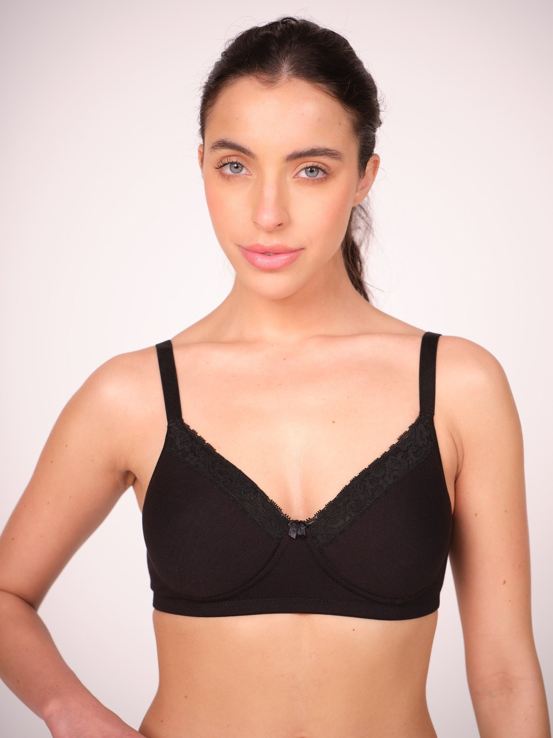 Munns & Mars Full Coverage Lightly Padded Non-Wired 360 Degree Support Cotton T-shirt Bra