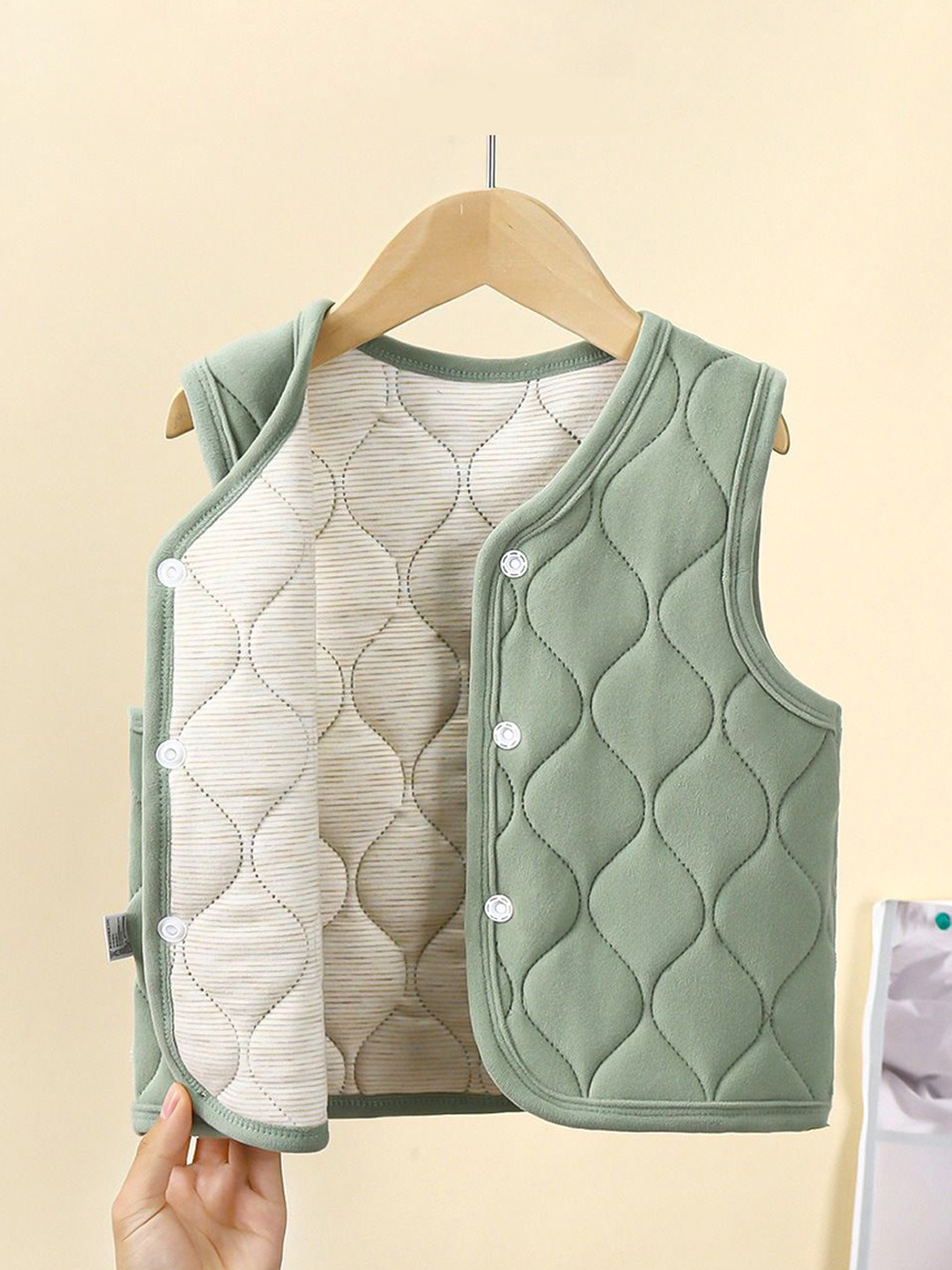 Babymoon Kids Collarless Solid Lightweight Sleeveless Quilted Jacket