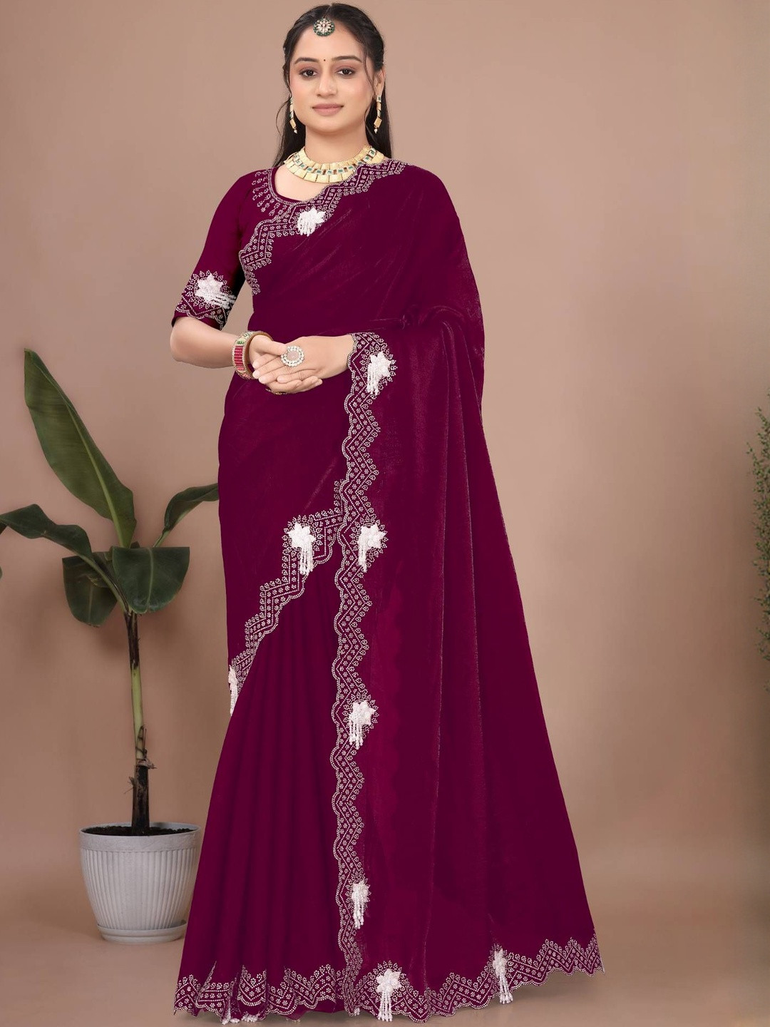 Rovera nx Women Embellished Satin Saree with a Unstitched Blouse Piece