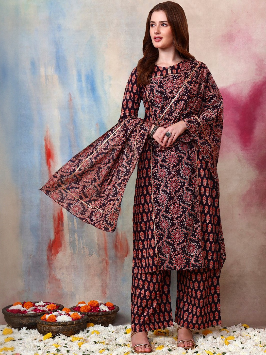 Tissu Floral Printed Keyhole Neck Pure Cotton Straight Kurta With Palazzos & Dupatta