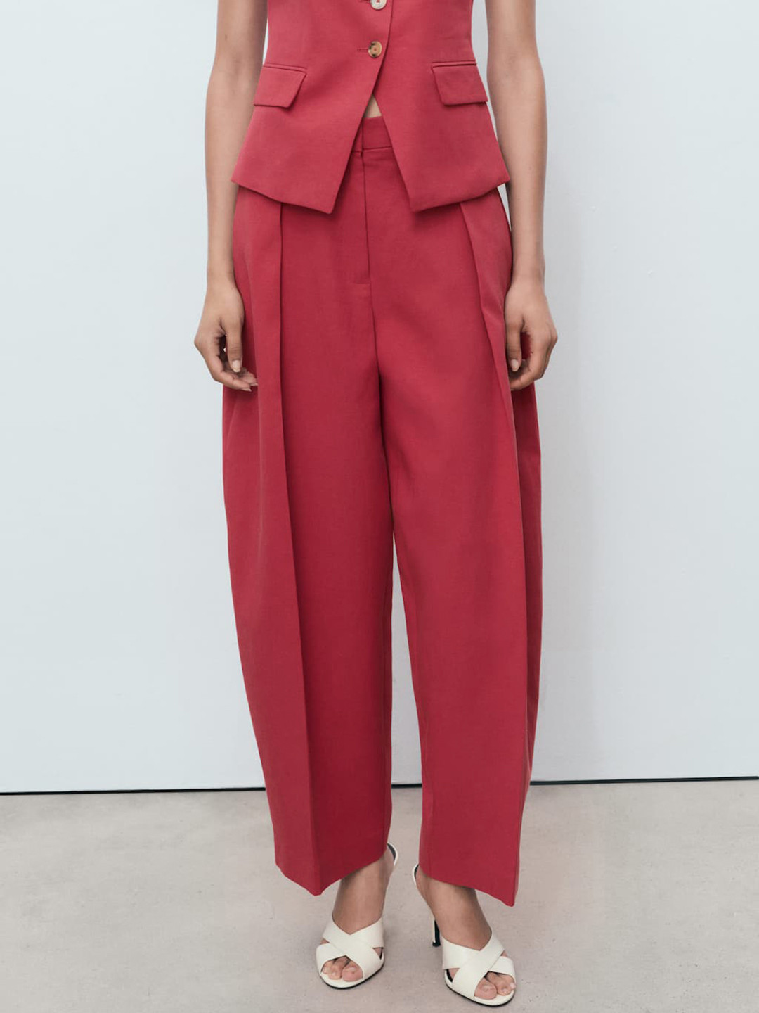 MANGO Women Pleated Baloon Suit Trousers