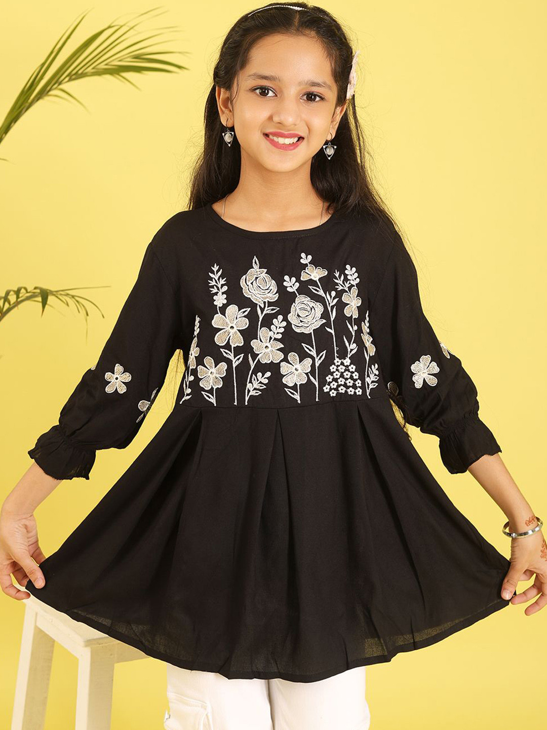 Ishti Girls A-Line Floral Embroidered Tops