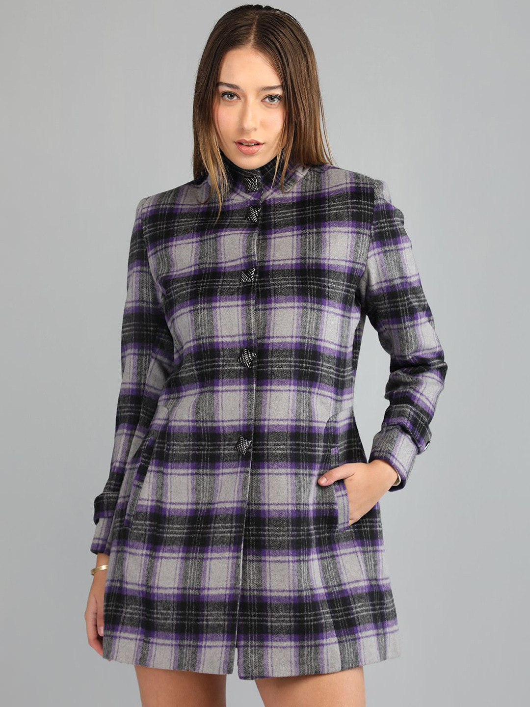 HONNETE Stylish Checked Single Breasted Regular Fit Long Sleeves Trench Coat
