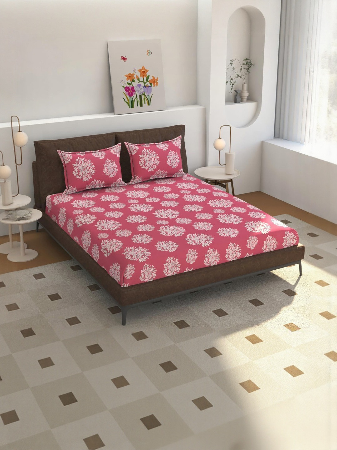 NEW TOWN Pink & White Floral 210 TC Queen Bedsheet with 2 Pillow Covers