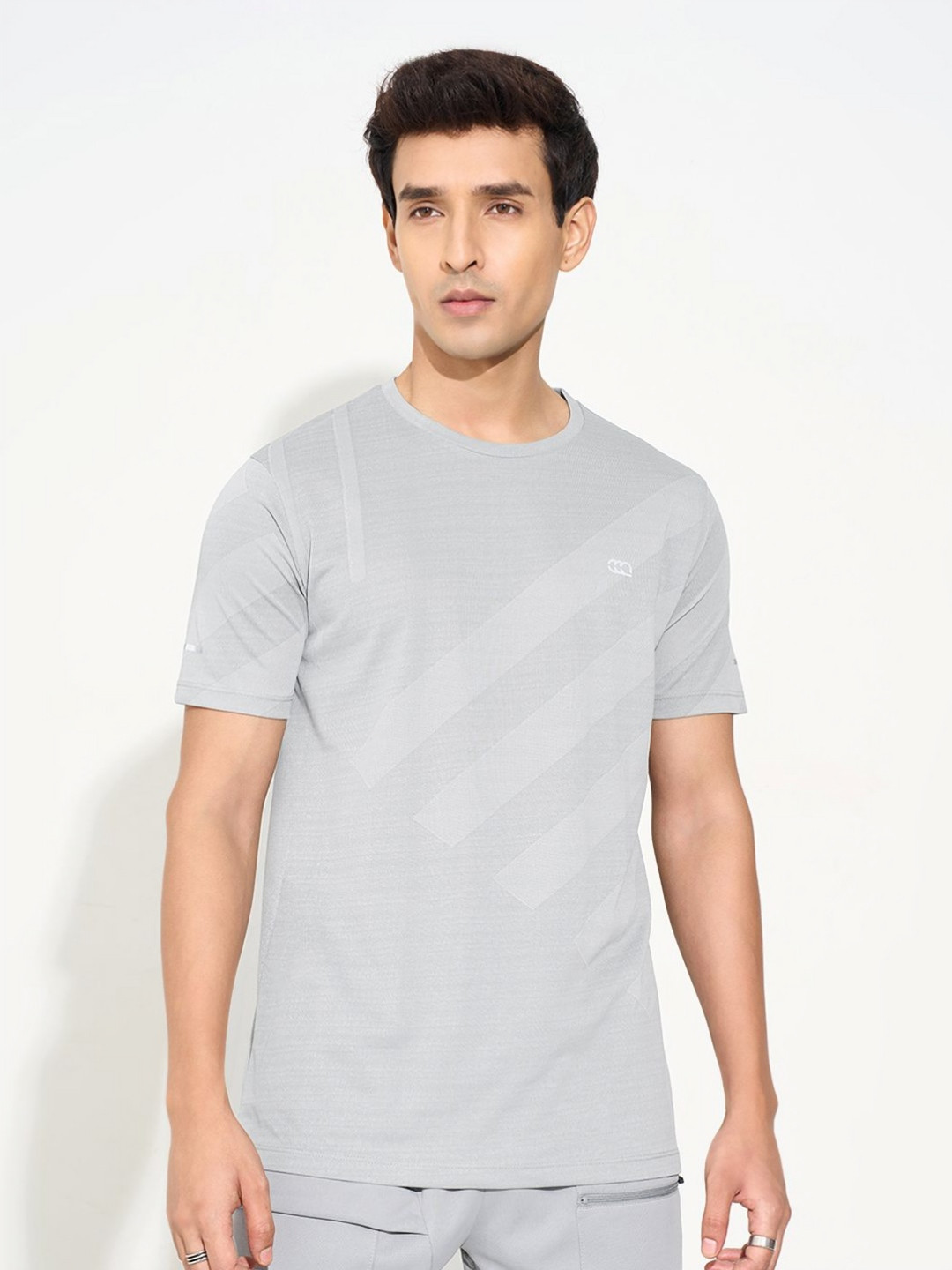 Ajile by Pantaloons Men Grometric Printed Round Neck T-shirt