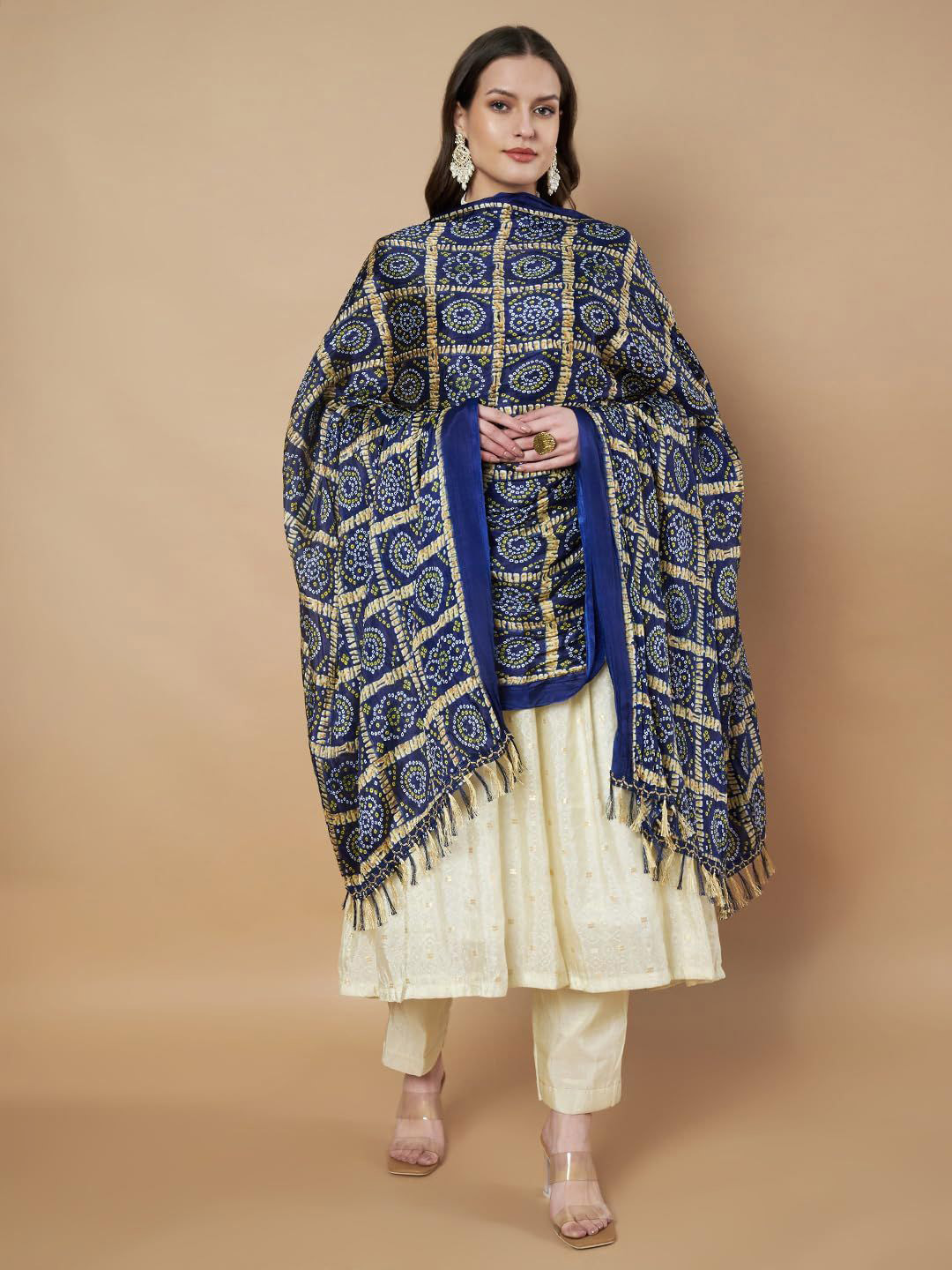AKSHADEEP Bandhani Printed Dupatta With Tassels