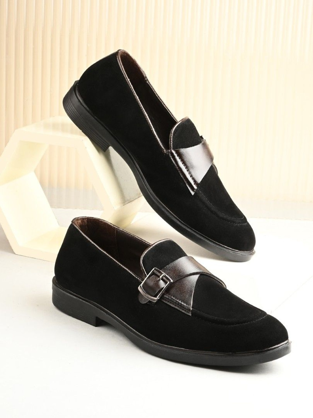 Killer Men Round Toe Suede Slip-On Loafers With Buckles