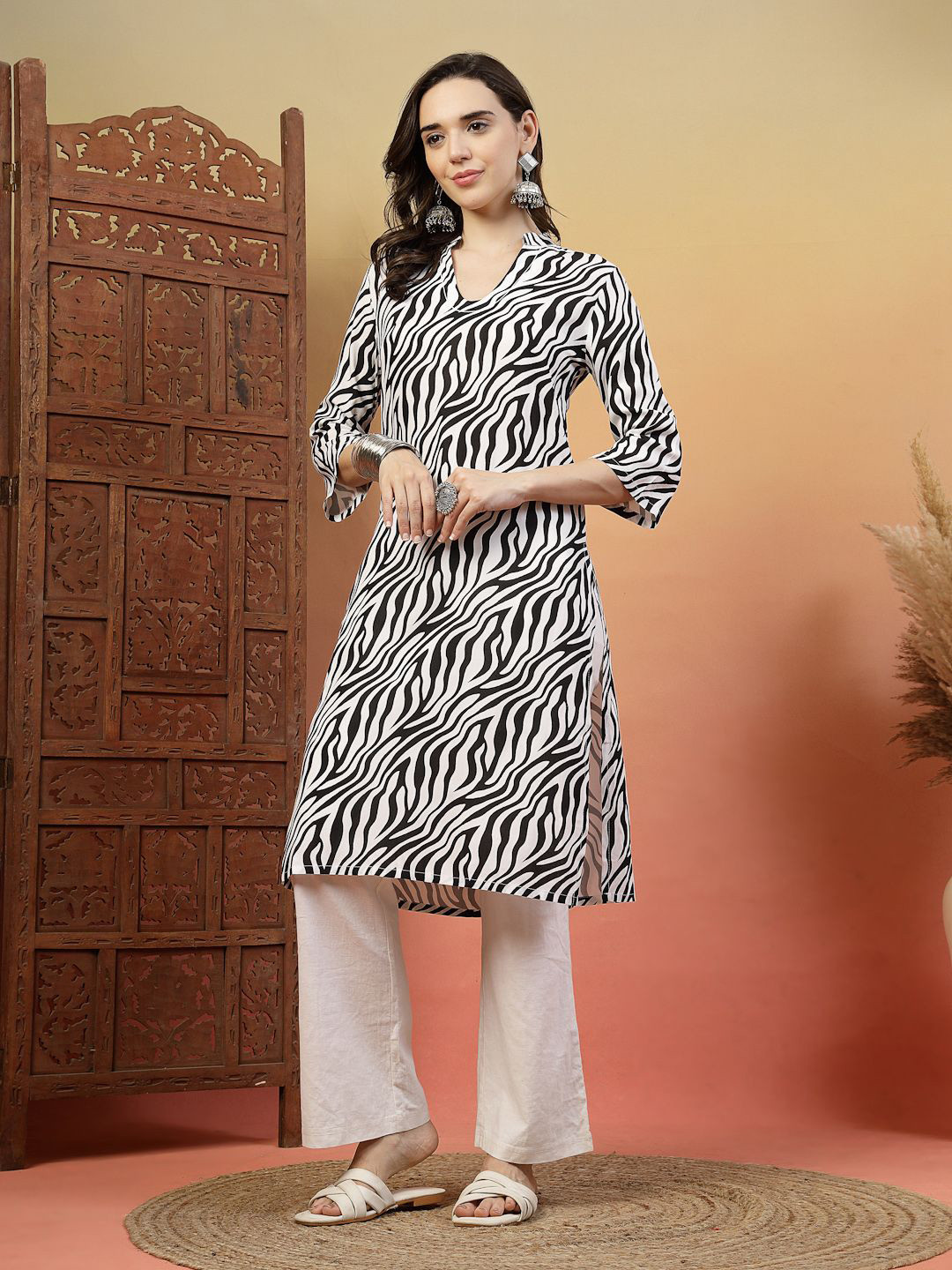 Anouk Rustic Women Animal Printed Daily Cotton Straight Kurta