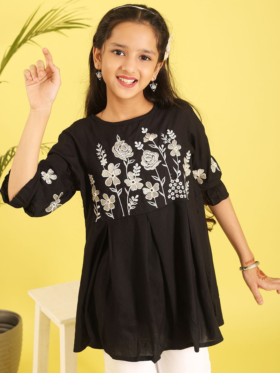BAESD Girls Floral Embroidered Bell Sleeves Top