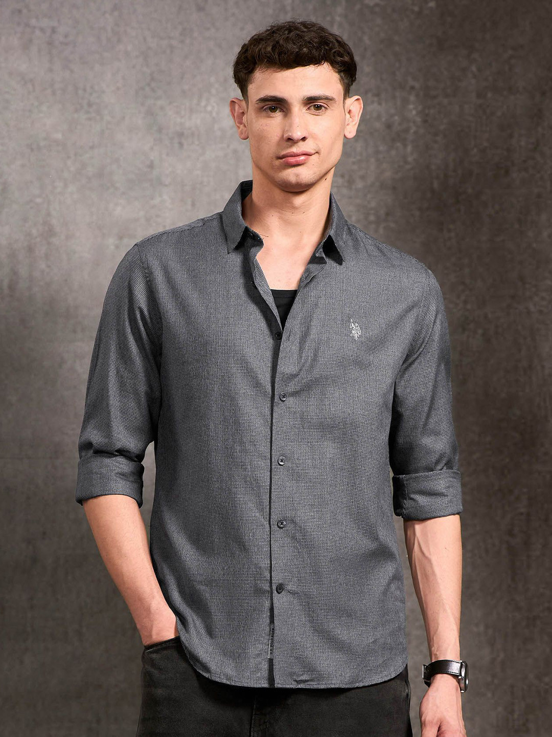 U.S. Polo Assn. Denim Co. Men Houndstooth Slim Fit Textured Pure Cotton Casual Shirt