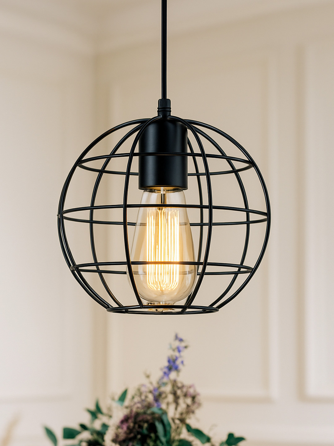 Homesake Black Classic Spherical Pendent Light