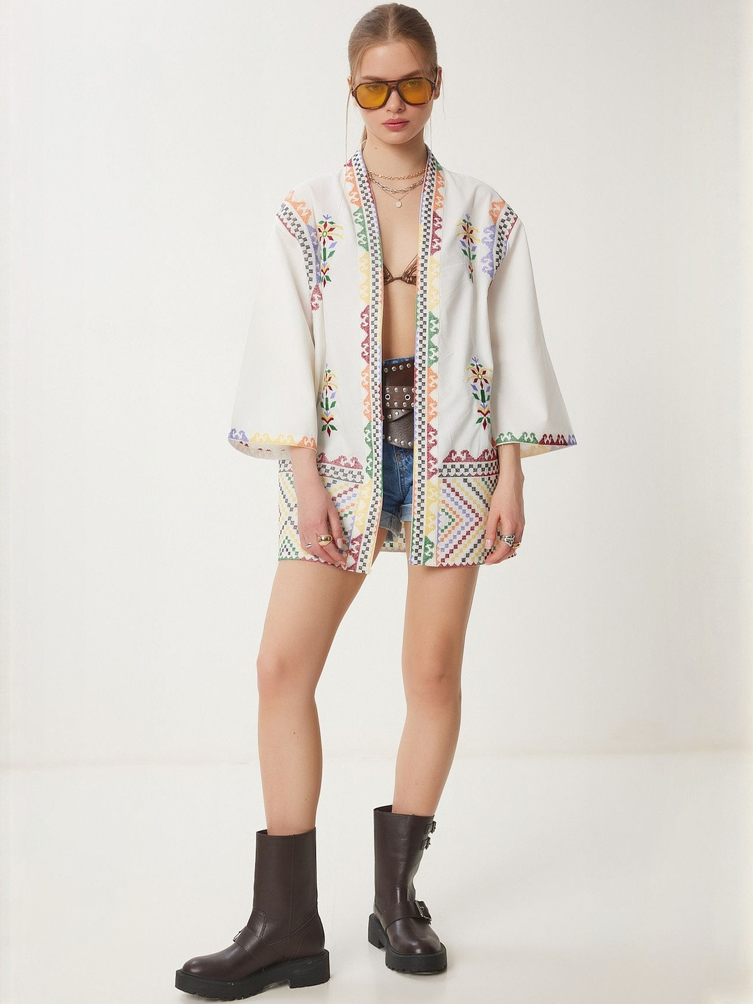 Happiness istanbul Ethnic Motifs Embroidered Kimono Sleeve Blazer Dress