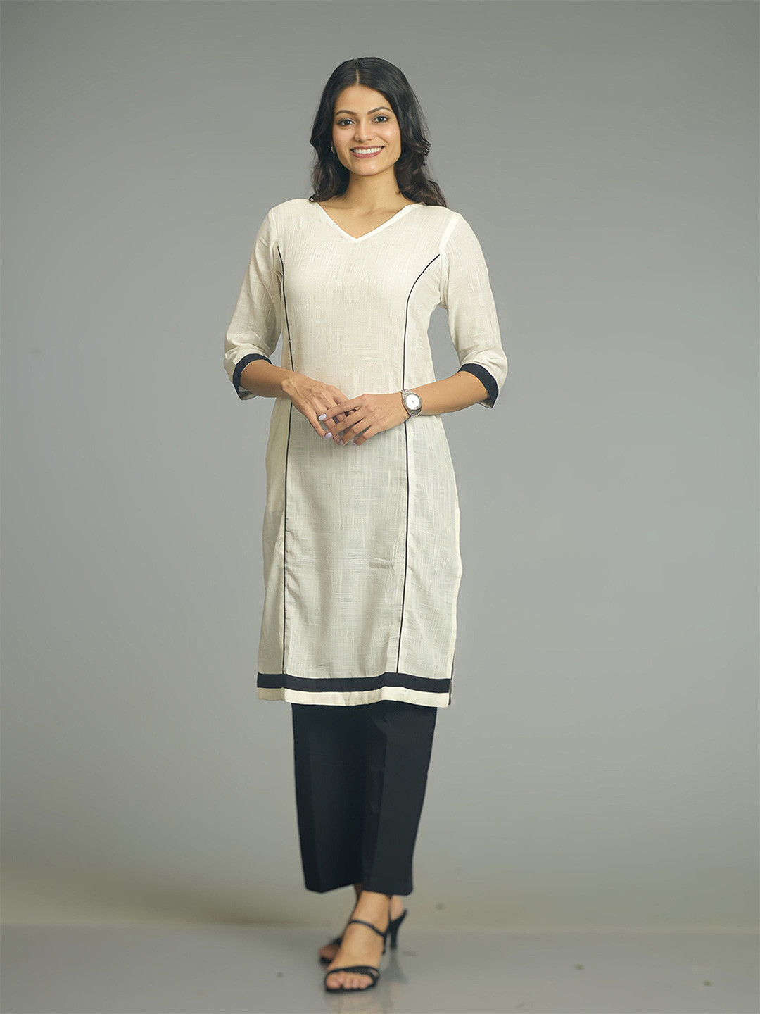 STREE BASICS Women Solid Daily Cotton Straight Kurta