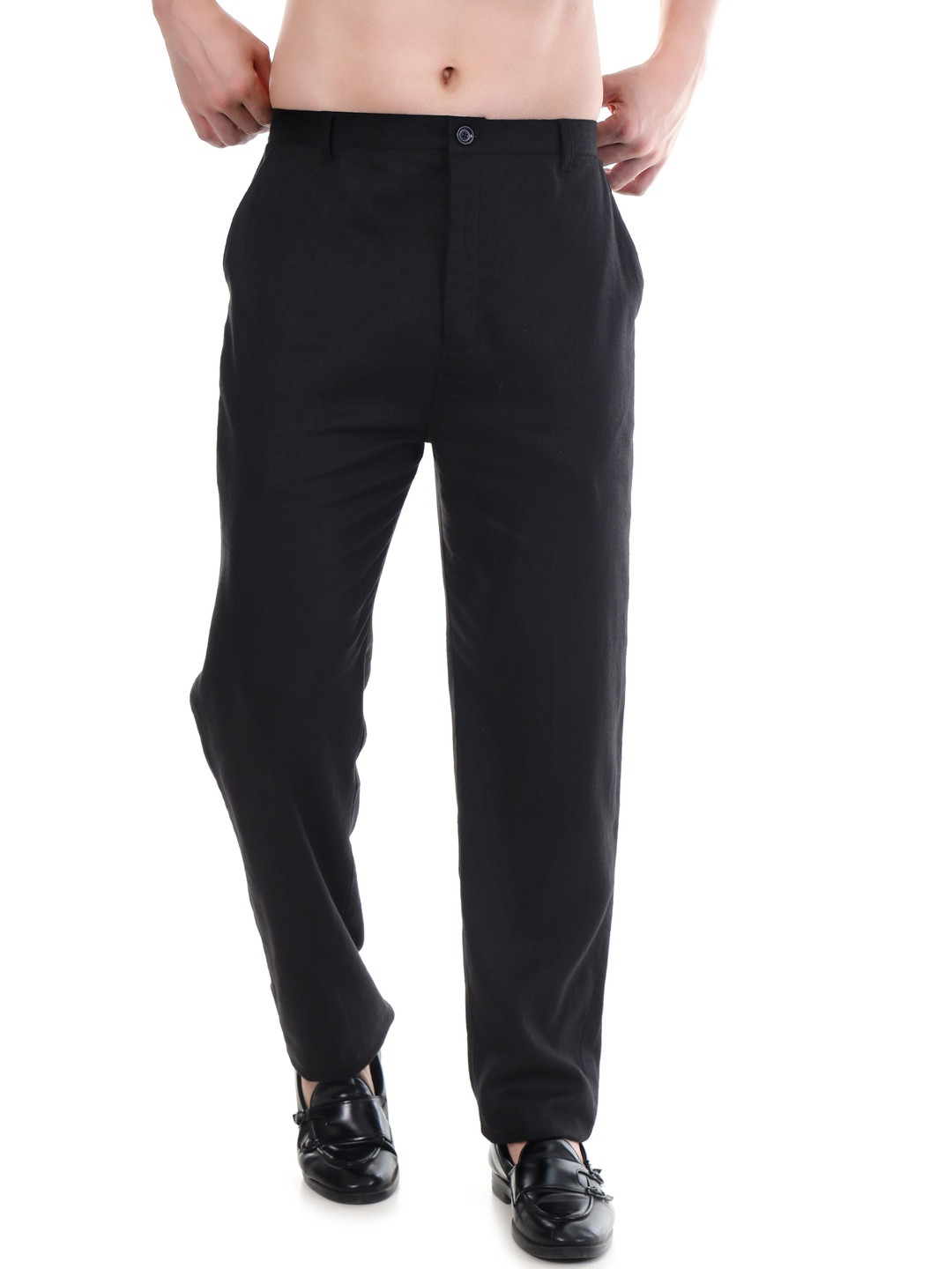 DASTEKARIGAR Men Loose Fit Solid Trousers