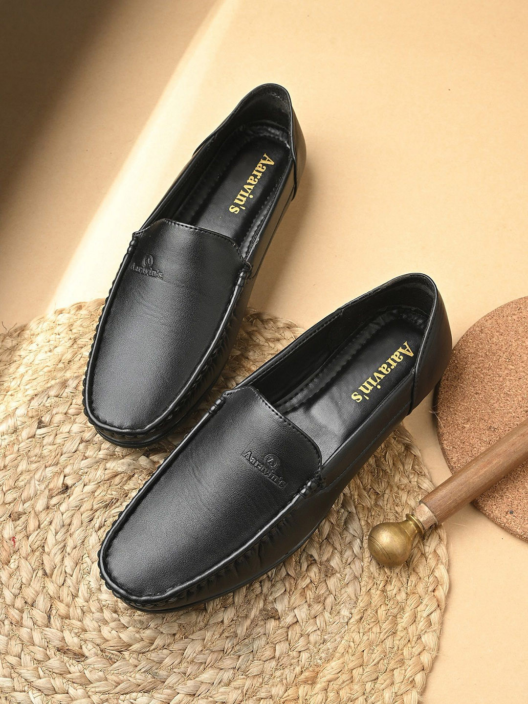 AARAVIN'S Men Woven Design Slip-On Sneakers