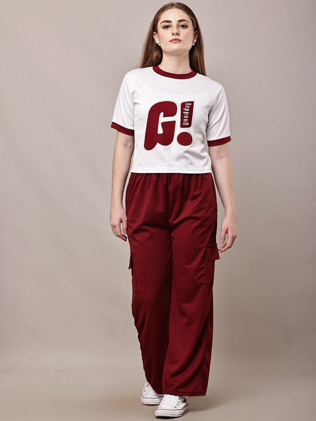 R Cube Graphic Printed T-Shirt With Trousers