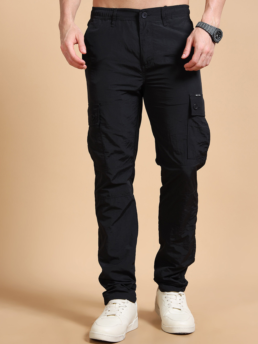 RIGS AND RAGS Men Comfort Regular Fit Mid-Rise Flat-Front Cargos Trousers