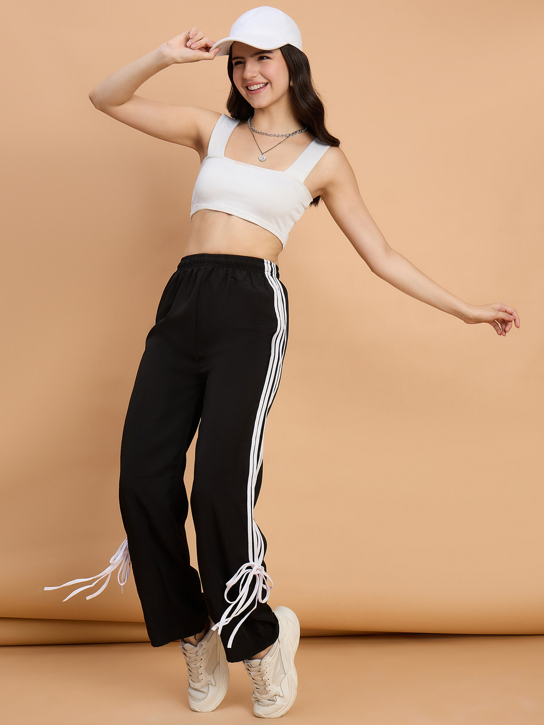 QIOA Women Relaxed High-Rise Wrinkle Free Side Stripes Trouser