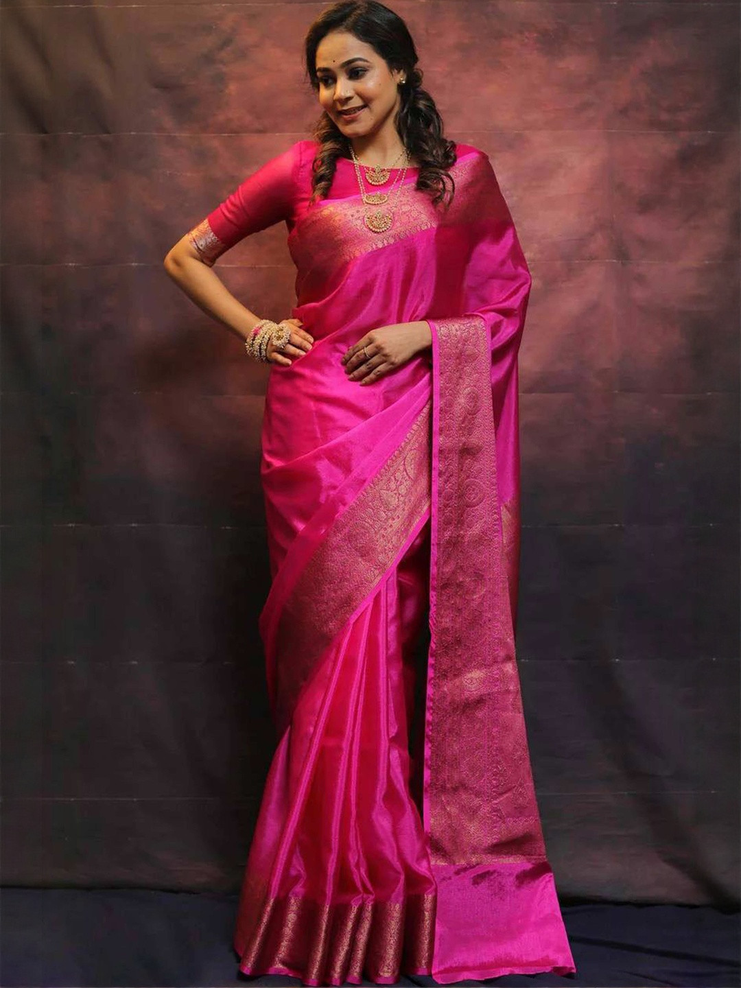 Peachmode Woven Design Zari Saree With Unstitched Blouse Piece