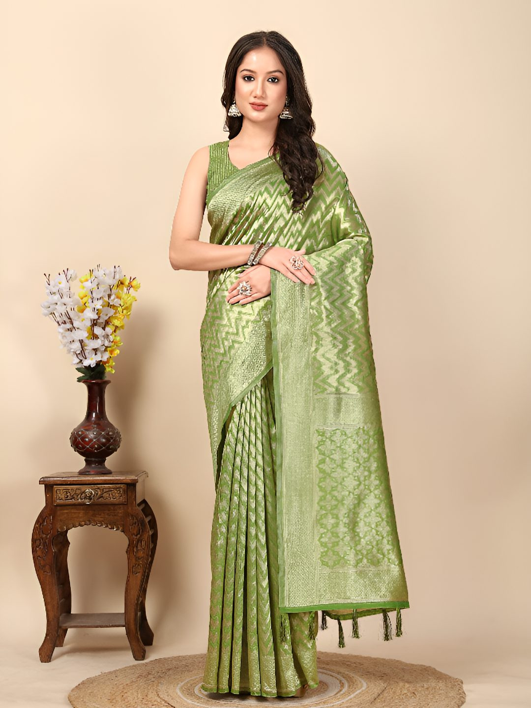 J 6 DESIGNER Woven Design Zari Block Print Saree With Blouse