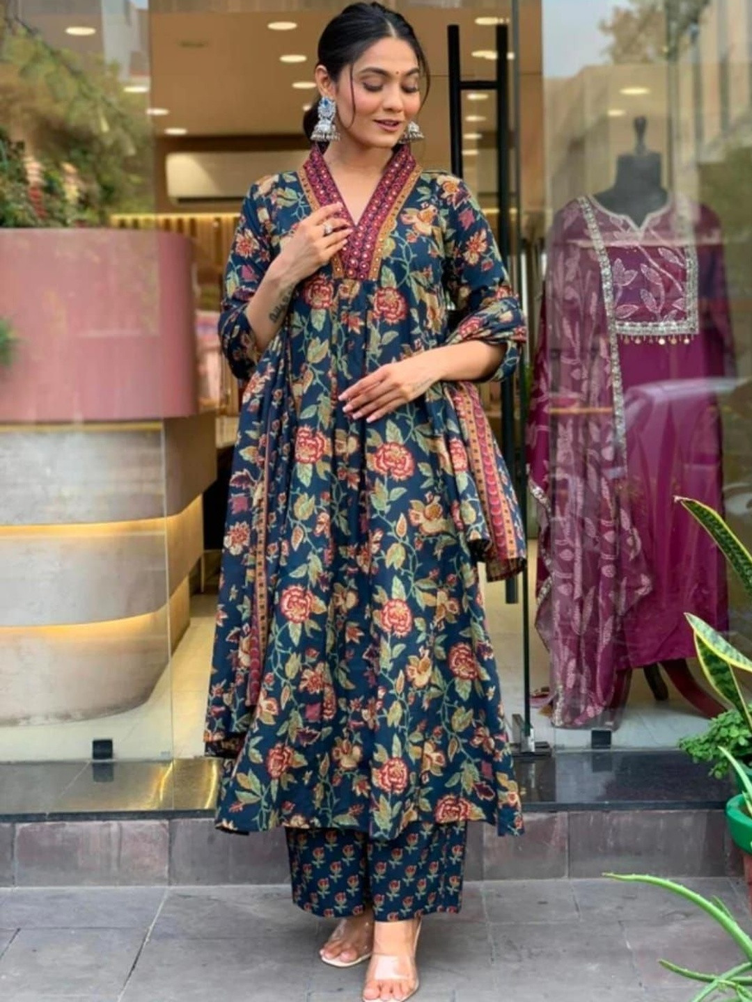 PinkLabel Floral Printed Kurta With Trousers & Dupatta