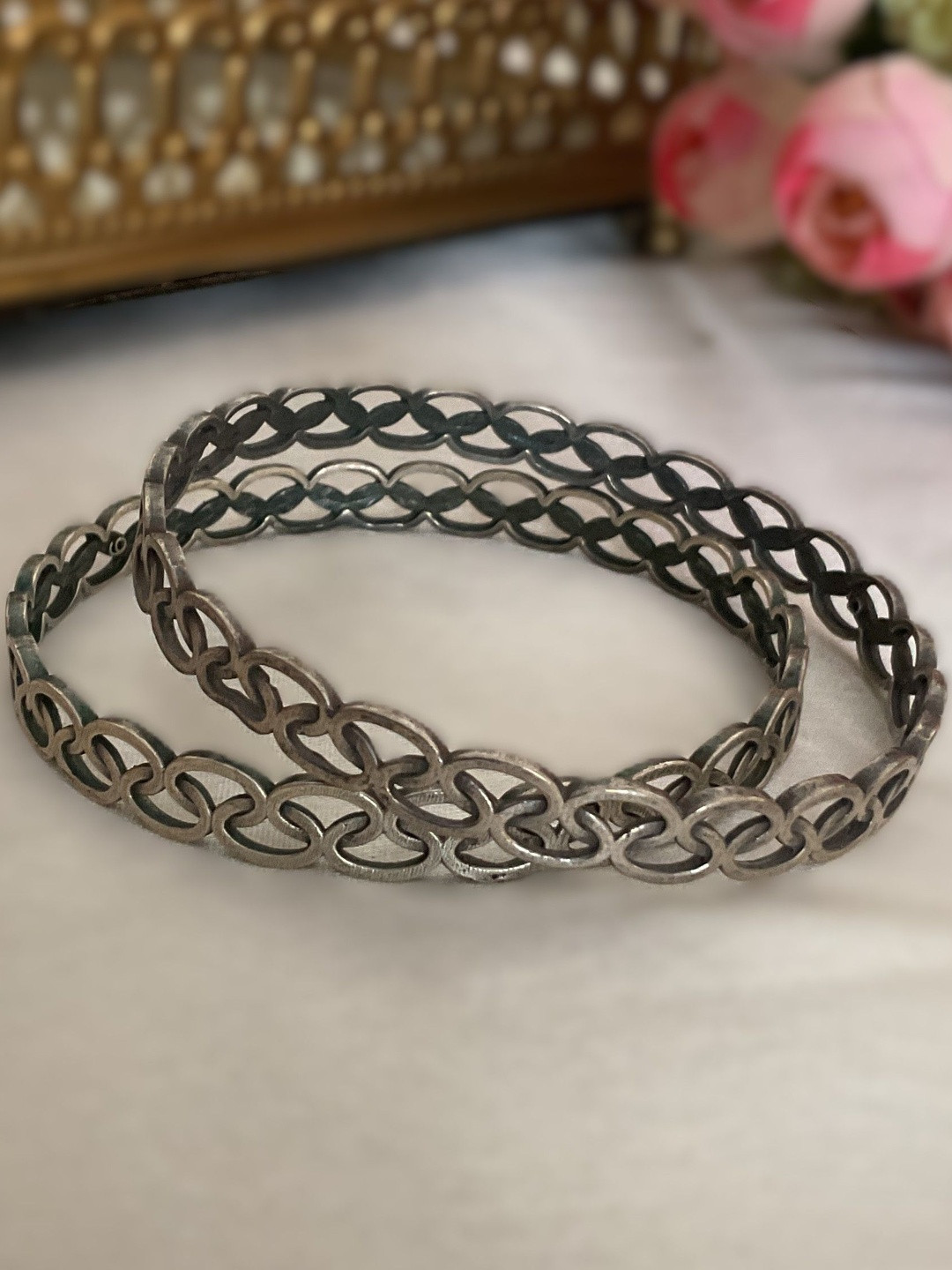 MOHATI Set of 2 Silver Plated Chain Link Bangles
