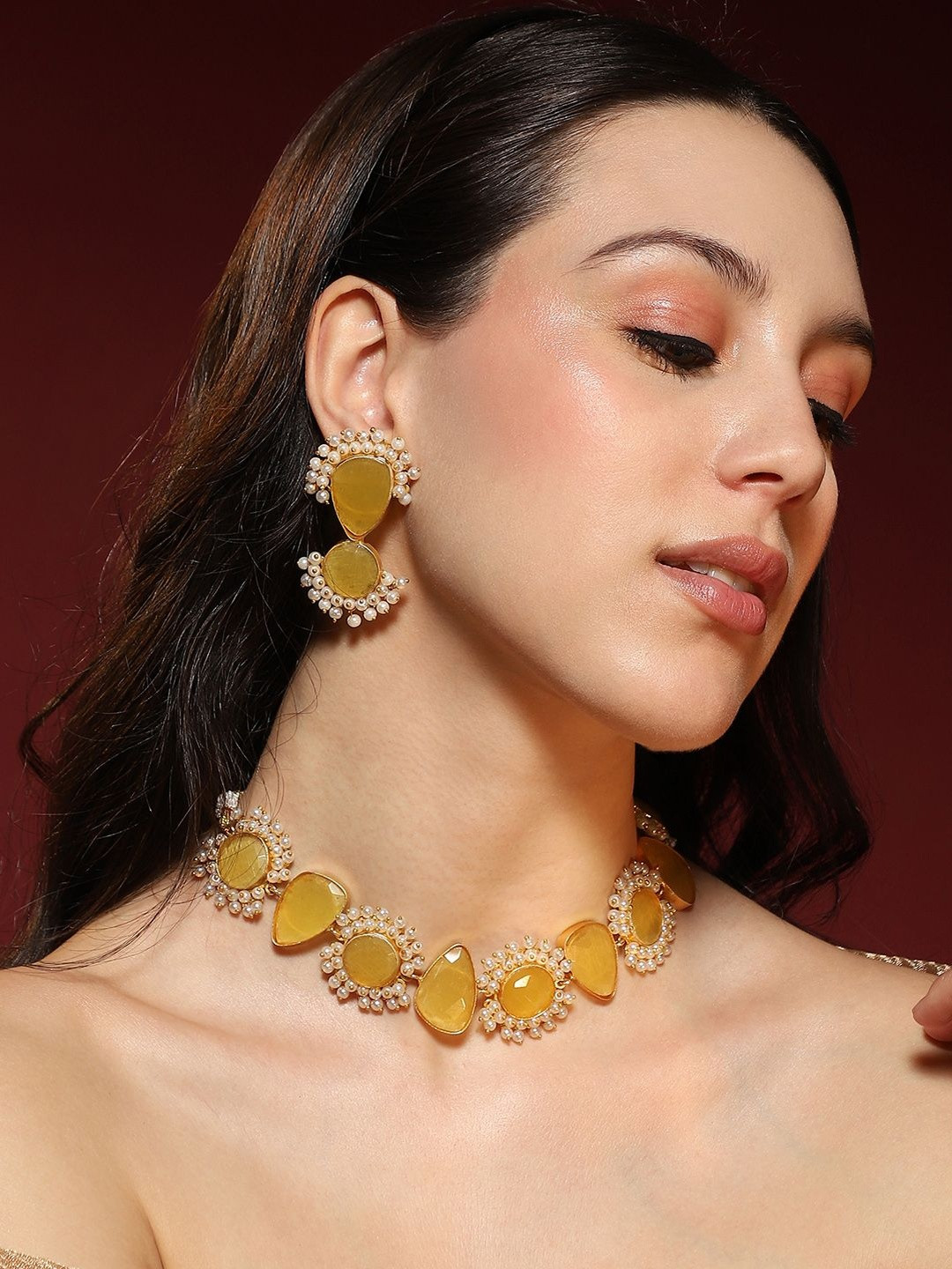 SOHI Gold-Plated Yellow Stone-Studded & Beaded Necklace & Earrings Jewellery Set