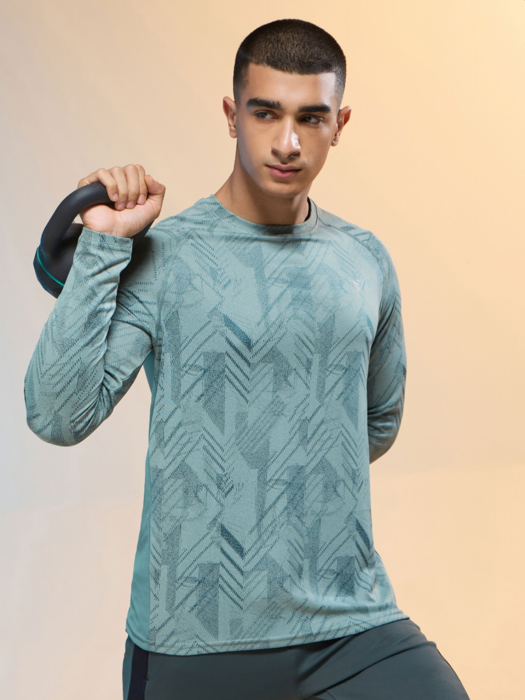 Technosport Men Anti Static Geometric Printed Round Neck Slim Fit T-shirt