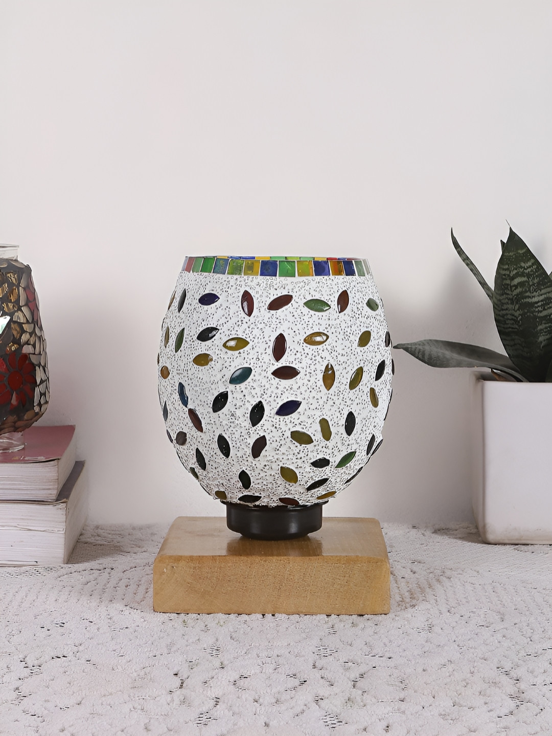 Aura White & Red Printed Wooden Table Lamp With Square Base