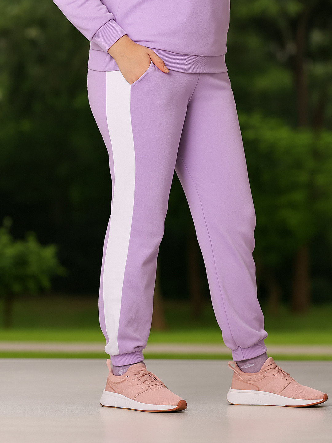 TotzTouch Girls Purple Side Striped Solid Track Pant