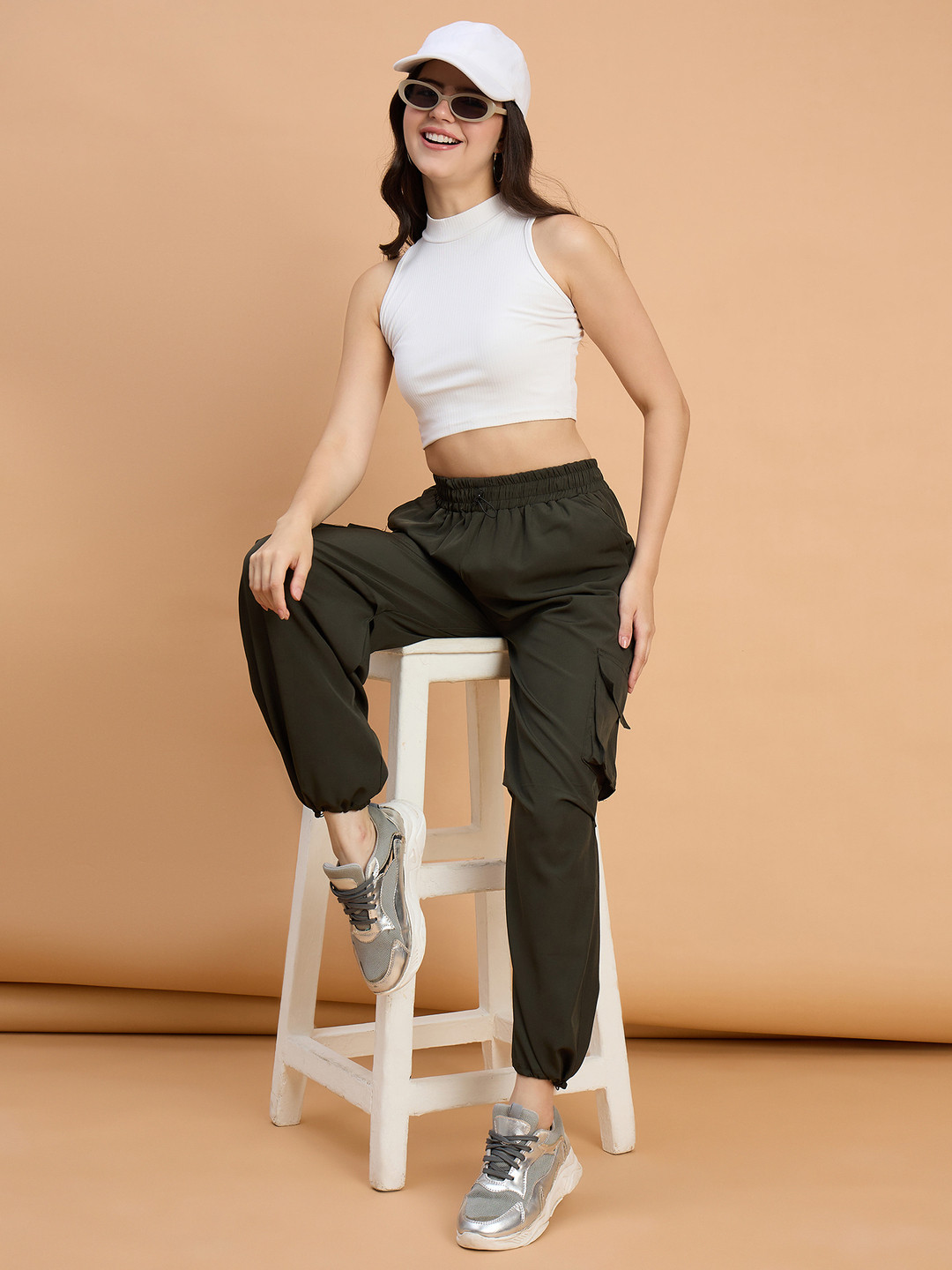 QIOA Women Relaxed Loose Fit High-Rise Wrinkle Free Cargos Style Parachute