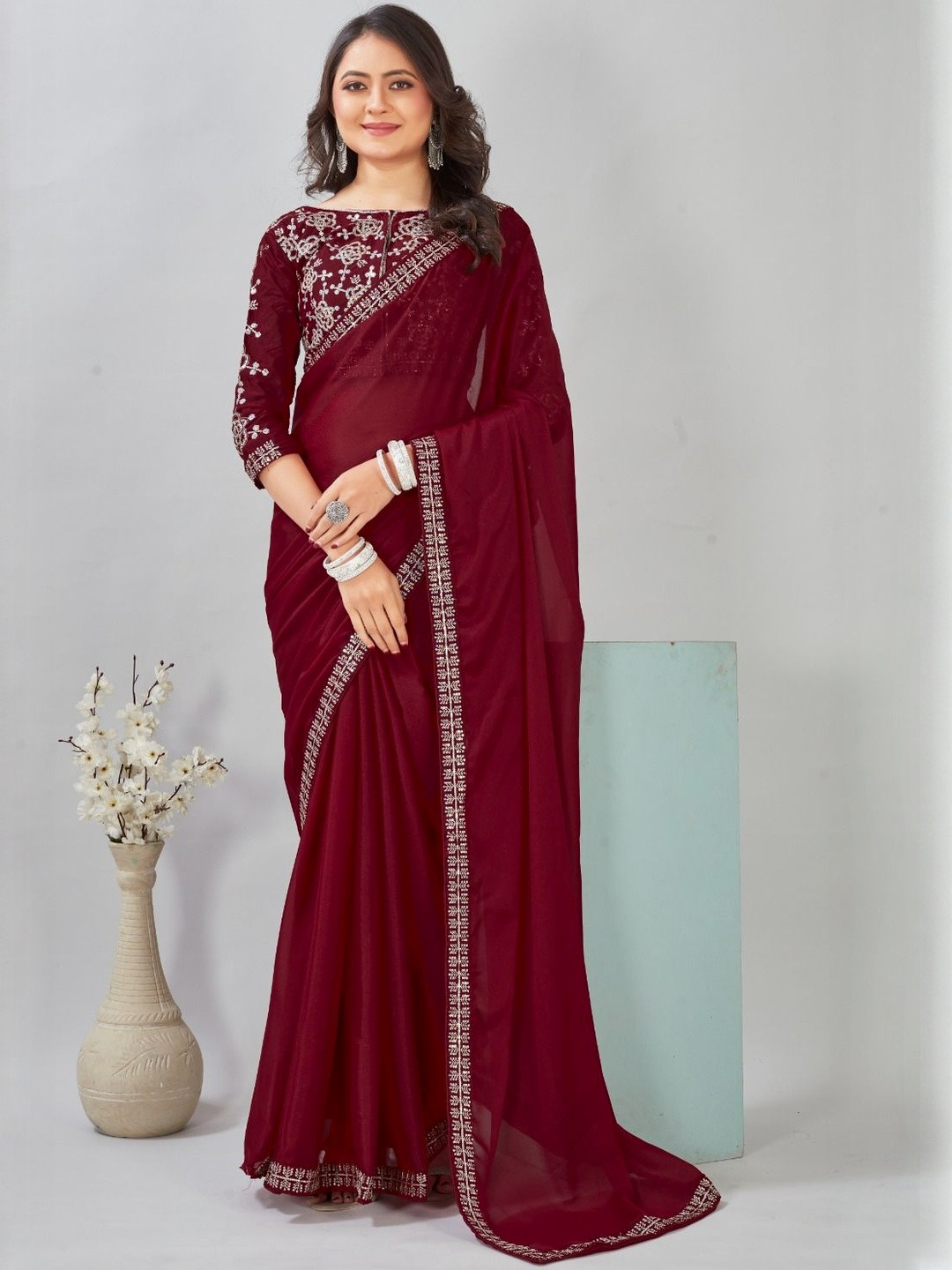 Mfh Mishti fashion hub Women Solid Embroidered Sequinned Pure Chiffon Heavy Work Saree