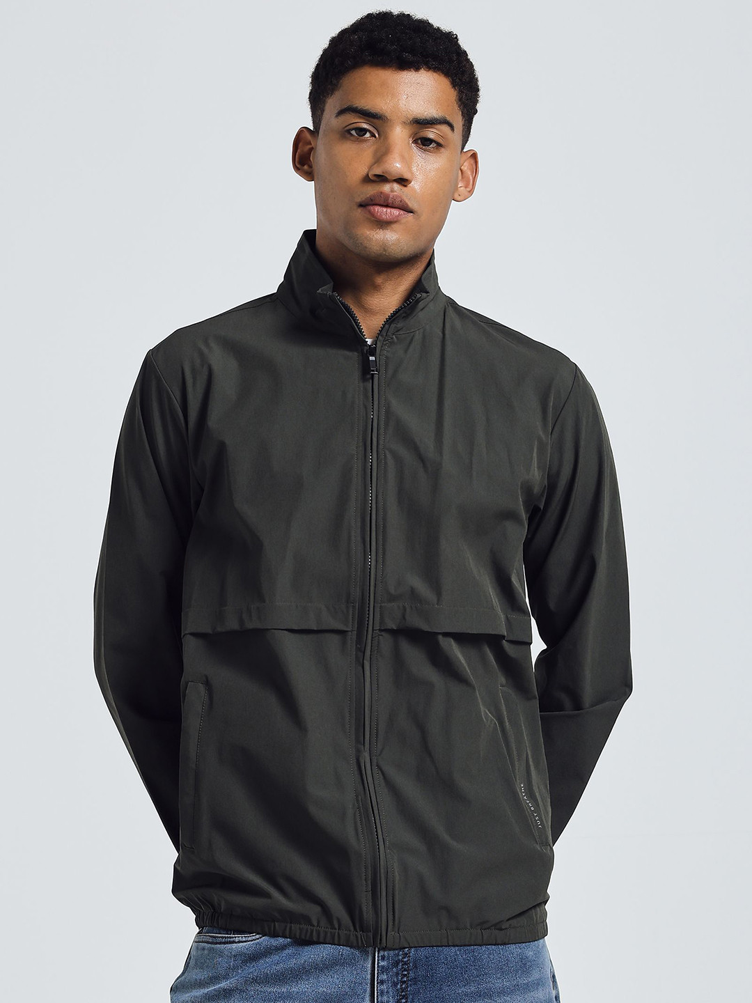 KOR Men Stand Collar Solid Lightweight Sporty Jacket
