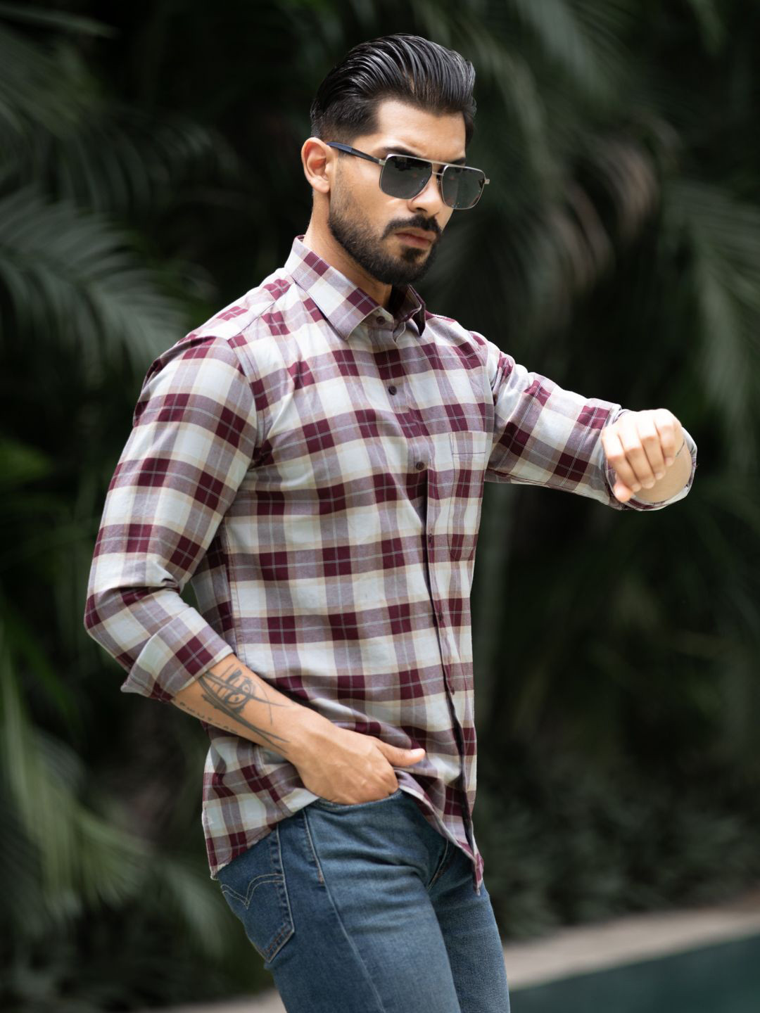 Urban Scissors Men Comfort Fit Buffalo Checked Spread Collar Casual Shirt