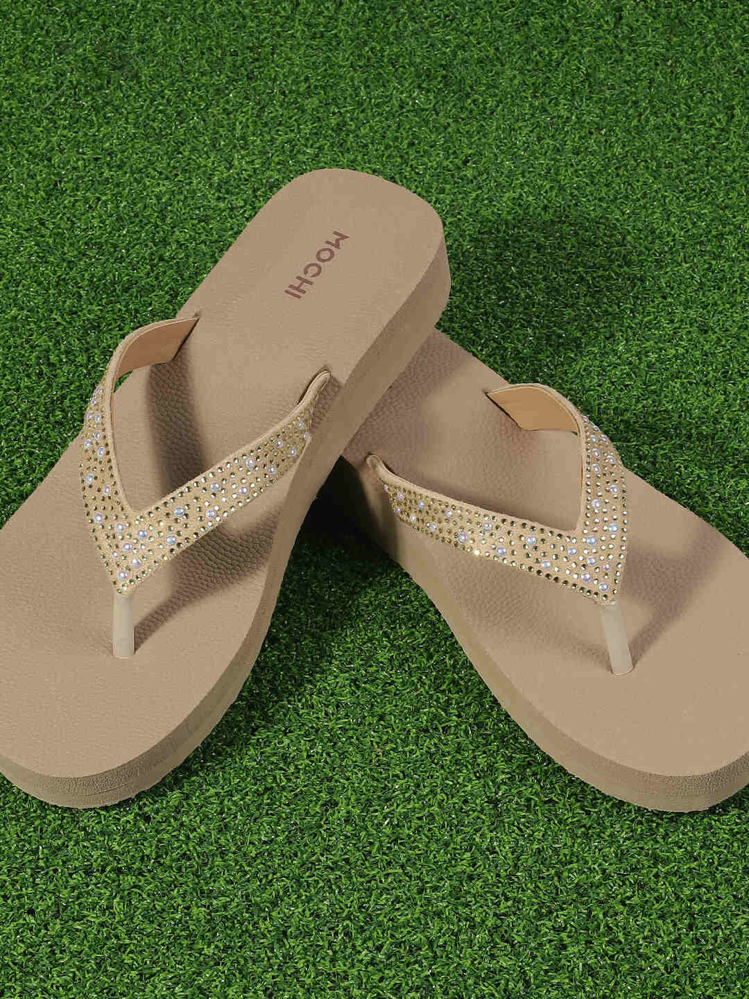 Mochi Room Slippers Flip Flops