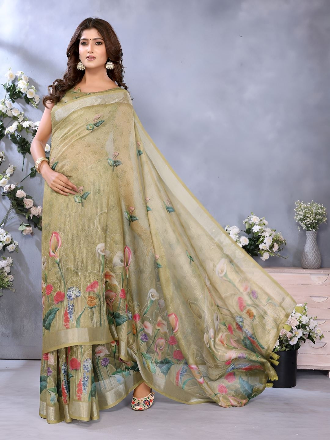 Jinesh corporation Floral Printed Zari Saree With Unstitched Blouse Piece