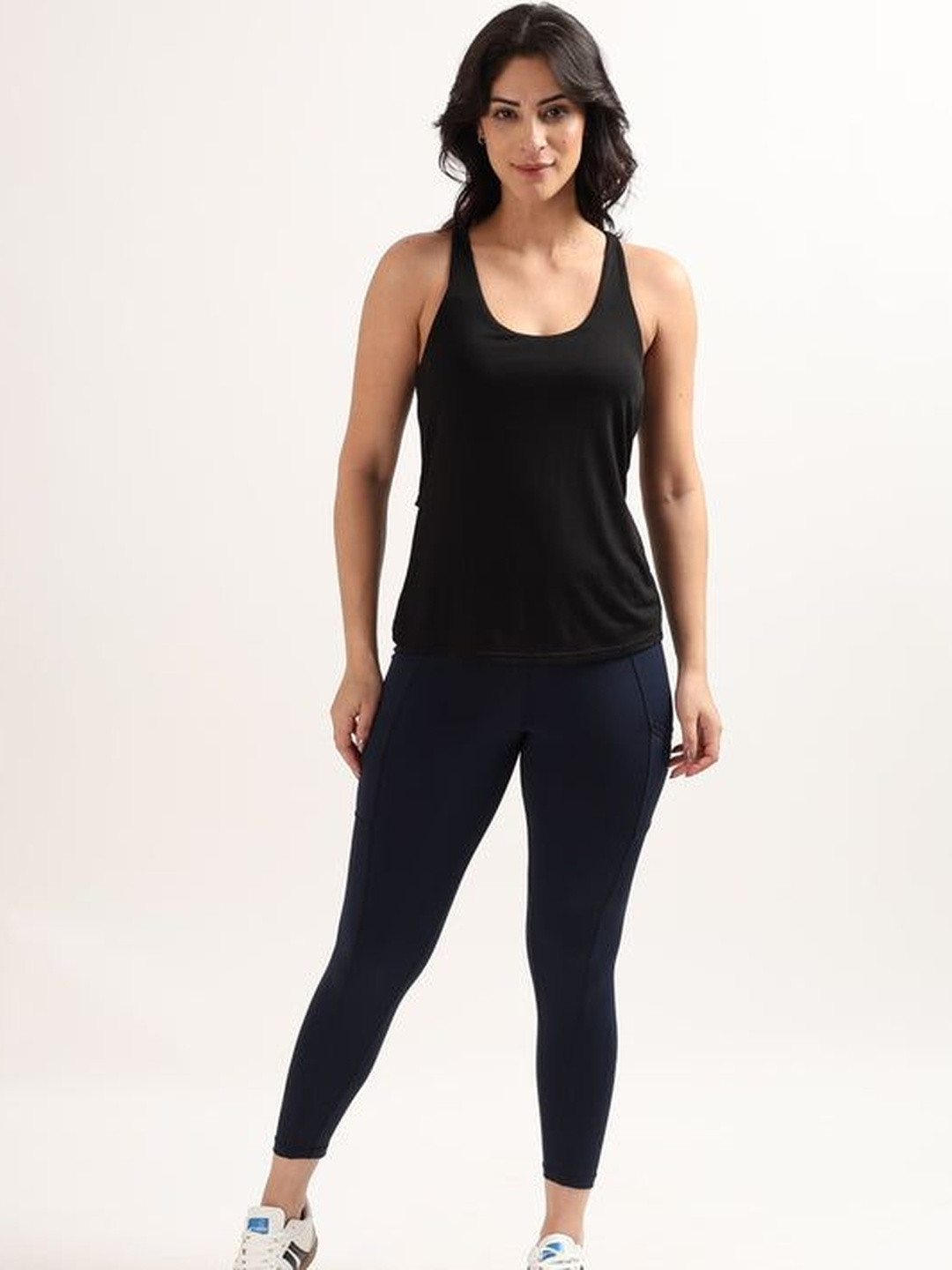 RYZ Swoosh Women Padded Styled Back Top
